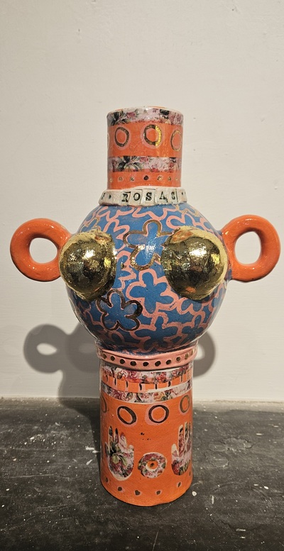 Melanie O'Donnell
Rosas I
handbuilt ceramic 33 cm high
£160