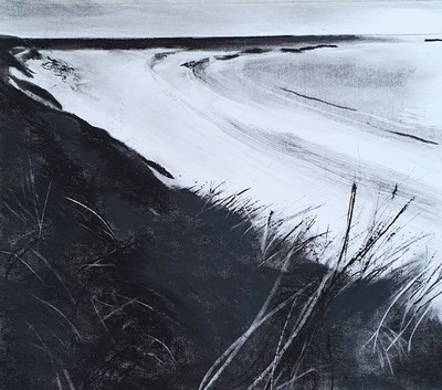 Erinclare Scrutton
Taking in the View
charcoal on paper  38 x 44 cm
£360
