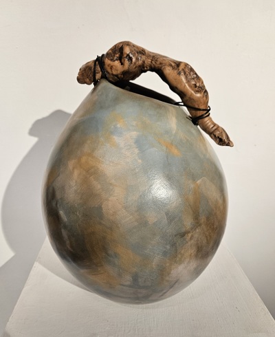 Anne Morrison
River Rain
Handbuilt Raku ceramic h34cm
£325